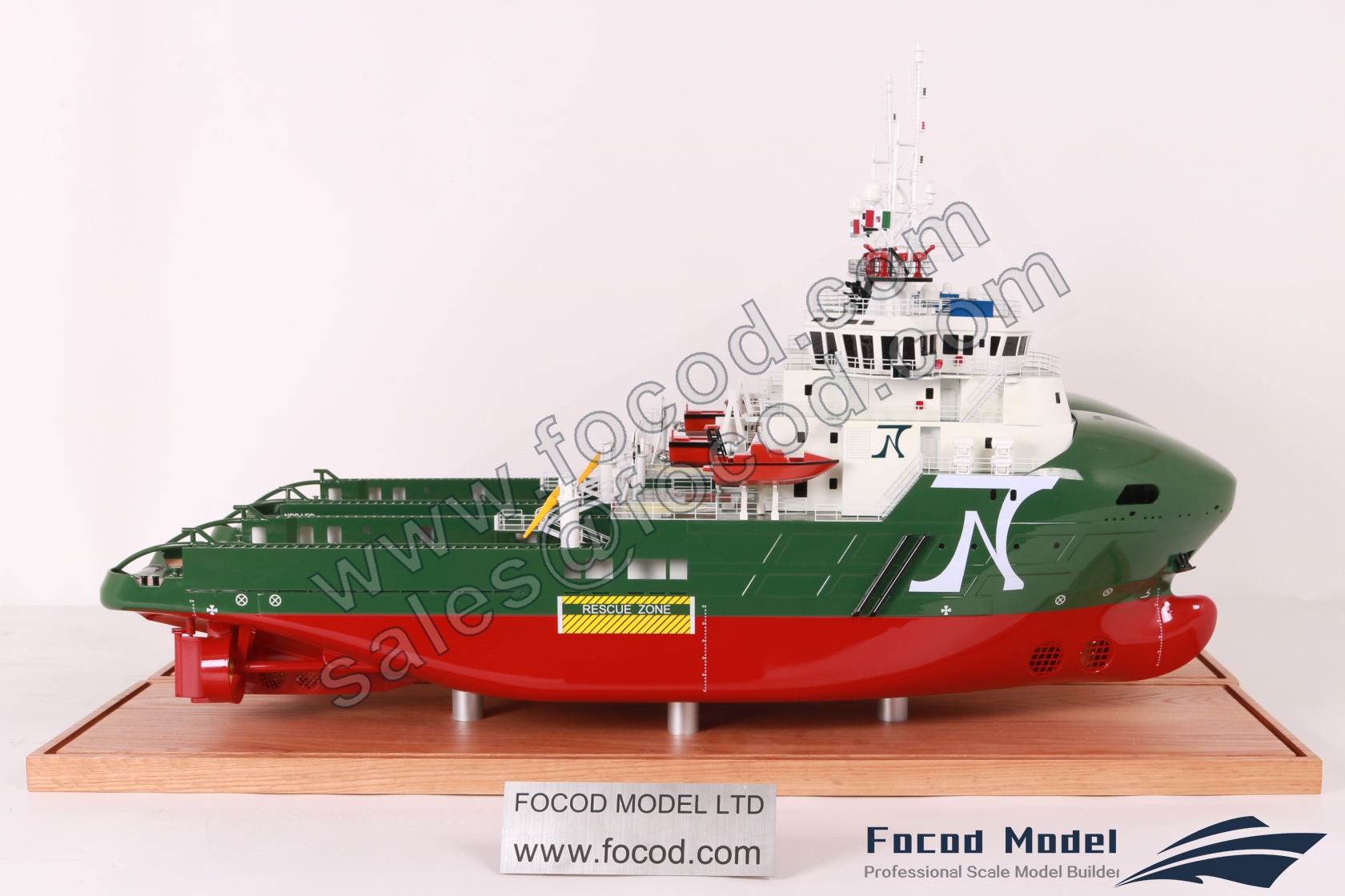 customized model of 67米多用途海上船舶